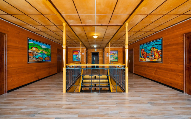 Petrovskiy Bereg Hotel