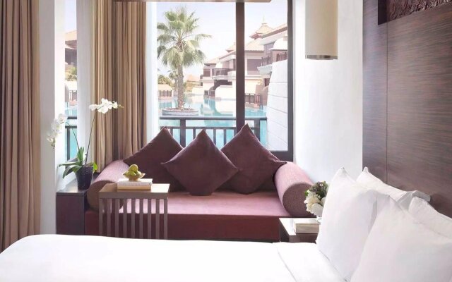 Курортный отель Anantara The Palm Dubai Resort