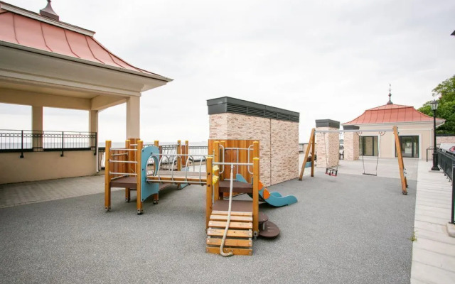 Апартаменты на Портовой 5