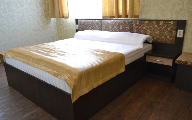 Отель Эстет