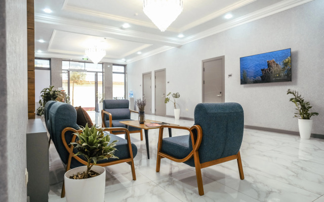 Parklane Hotel