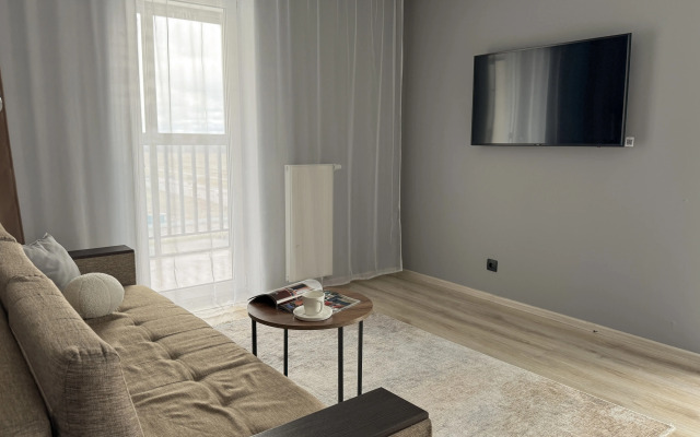 Na Mikhaila Speranskogo 33 Flat