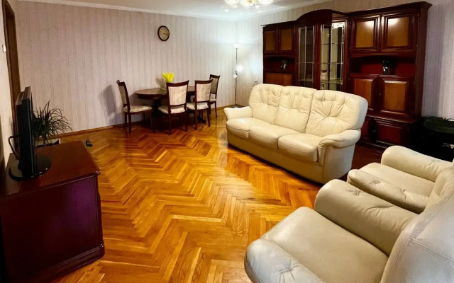 Samarskie Apartamenty Dennochy Flat