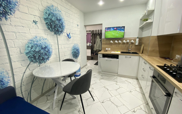 Апартаменты Семейные трехкомнатные на Свердлова