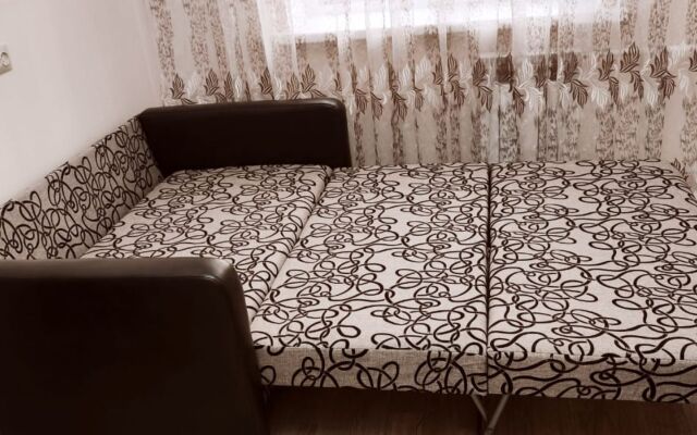 Апартаменты 2-х комнатные на Юности 3