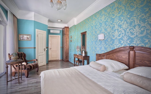 Roza Vetrov Guest House