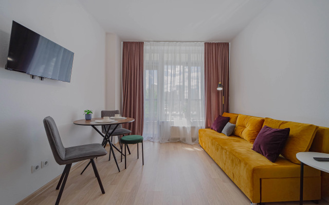Sovremennaya Komfortnaya V Novom Dome, V Tsentre Flat