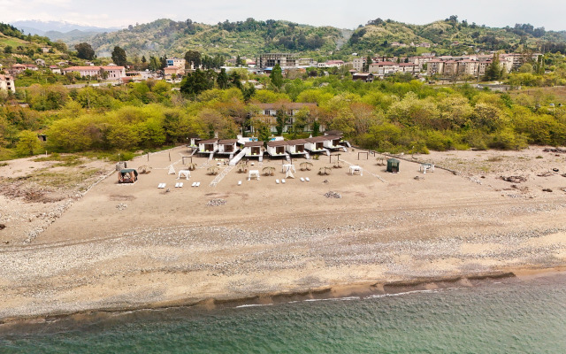 Aqua Resort Hotel