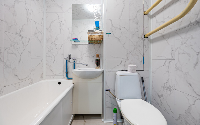 Na Ulitse Vasilisy Kozhinoy 4 Flat