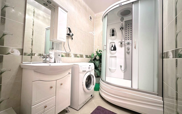 Квартира двухкомнатная на Молодежном рядом с Ледовой Ареной