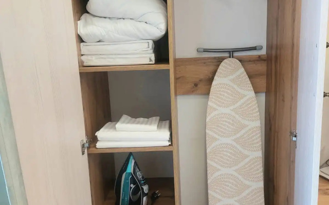 Studiya U Tts Galaktika Flat