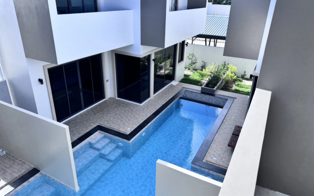 Bay Sand Jai Phuket Guest house