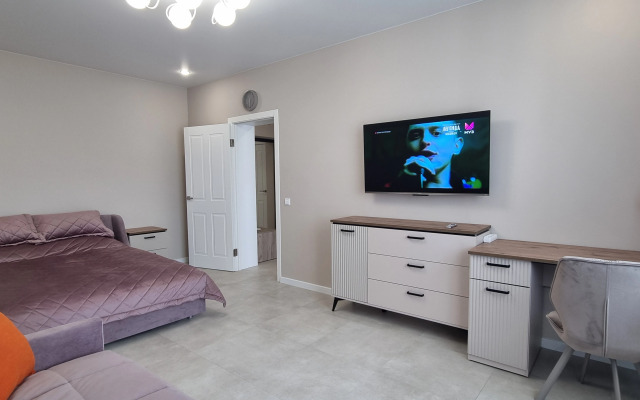 V Tsentre na Ozere u Kanta Apartments