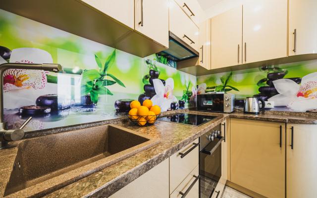 Komfortnye Dvukhkomnatnye Vozle Trts Planeta Apartments
