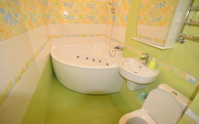 Prospekt Revolyutsii 9-A-239 Apartments