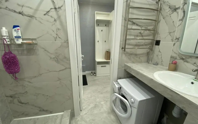 Studiya 327 Na Ulitsa Gaydara 22 Flat