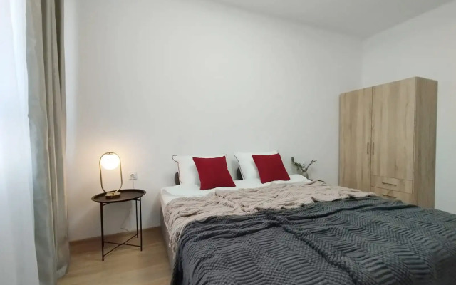 Yevrodvushka Ryadom S Tsentrom Flat