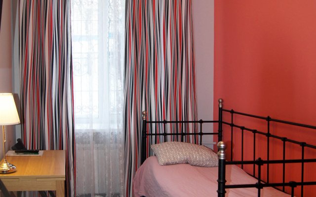 Spi Zdes Mini-Hotel