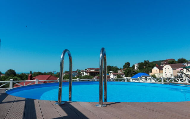 Moreon Hotel