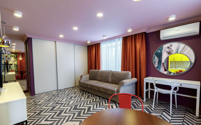 Na Sofi Perovskoy Flat