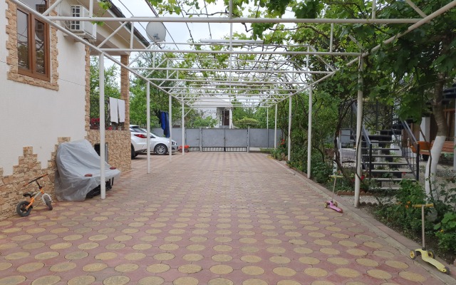 Guest house Meka