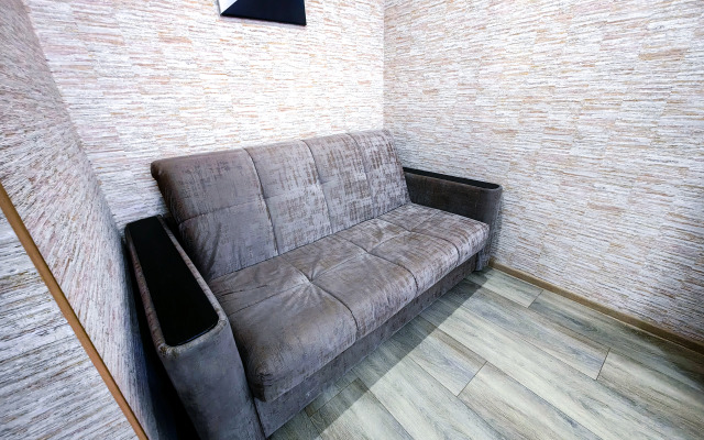 Квартира у МРНЦ им. Цыба