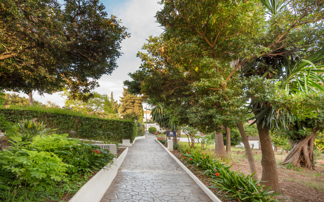 SUITES CORTIJO FONTANILLA Apart hotel