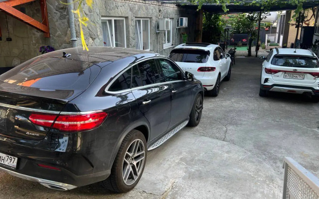 Частный дом Рафаэлла Сапфир