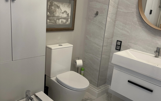 Stilnaya V Premialnom Zhk S Podzemnym Parkingom Flat