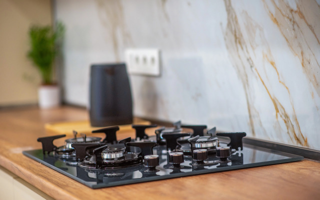 HB Nutsubidze II Apartments