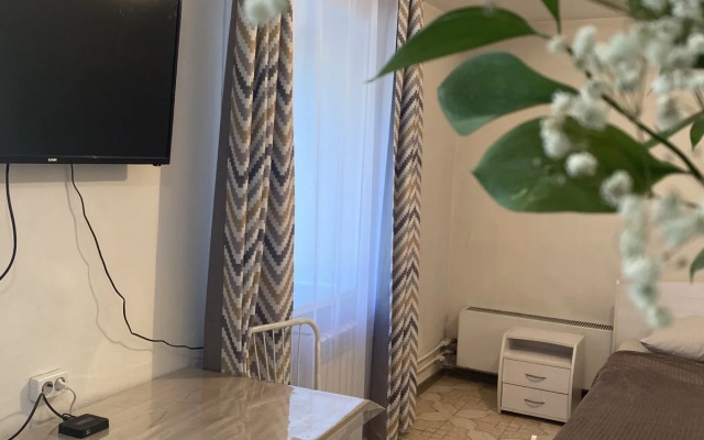 Chetyrekhmestnaya v tsentre Flat