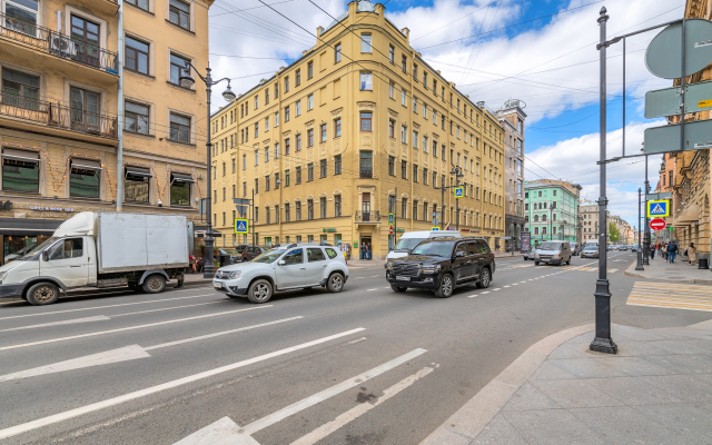 Квартира третья студия на Большом пр. Петроградки