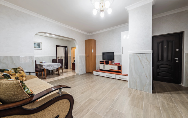 V Gostevom Dome Na Kaspiyskoy Flat