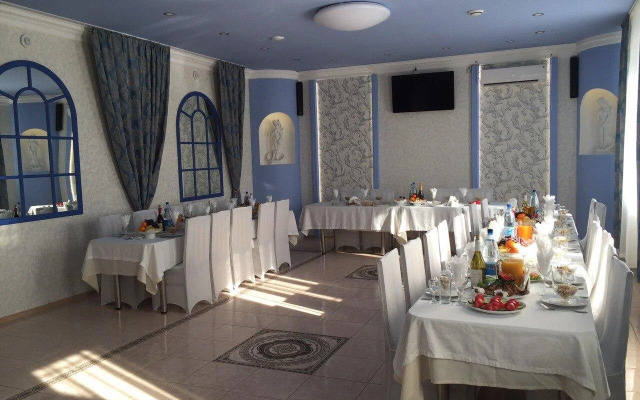 Отель Акрополь