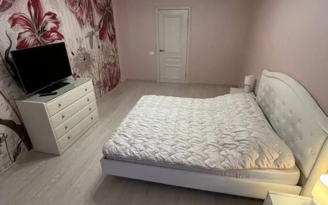Kak Doma na Dekabristov 1v Apartment