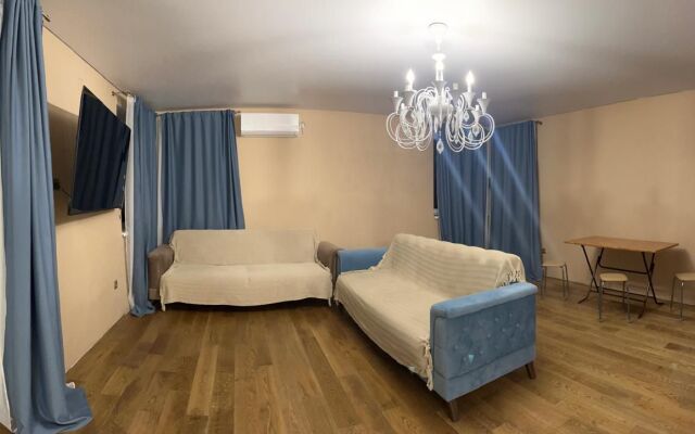 Na Agrba 28 u Irmy Flat