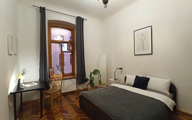 Квартира На Невском с 3 Спальнями