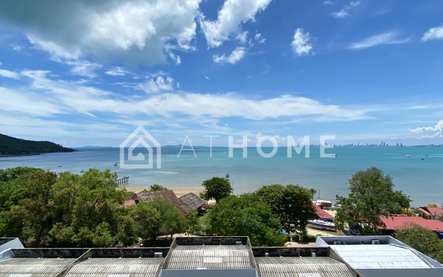 Апартаменты Breeze Beachside 203