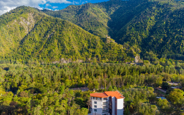 Hotel & restaurant Emerald Borjomi