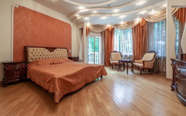Ulitsa Krenkelya 6-8s3 Private House