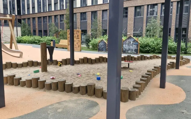 Квартира студия просторная с лоджией на Васильевском