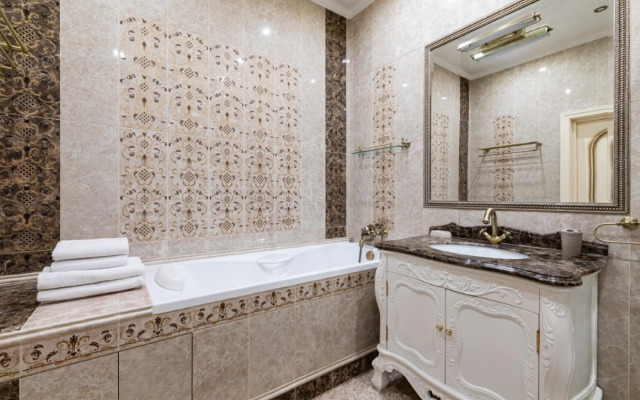 Квартира Шикарная Трёхкомнатная в Самом Центре Казани