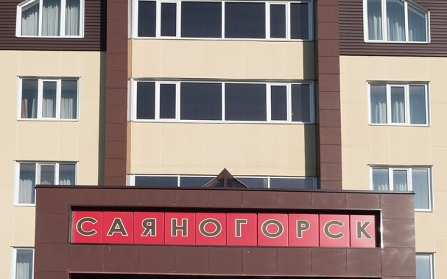 Отель Саяногорск