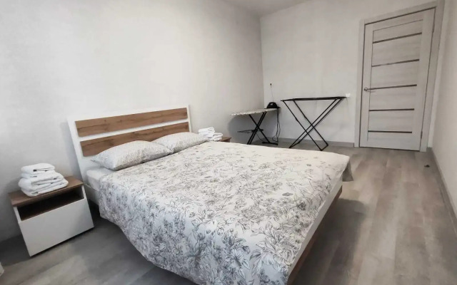 Yevro 2-Ka vblizi Parka Angelov, Zhd Vokzala Apartments