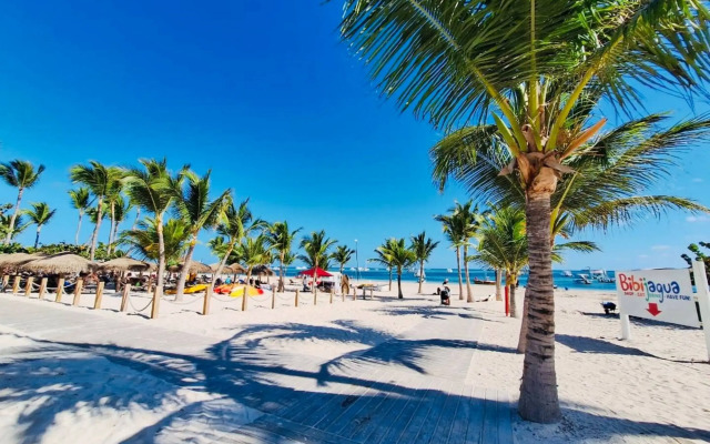 Globalstay Cocotal Condo in Punta Cana Apartments