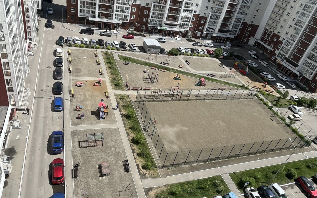 Na Verkhnyaya Naberezhnaya 161/13 Flat