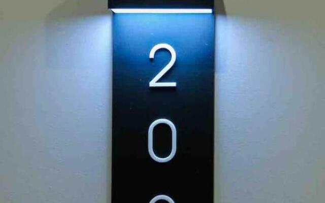 Апарт-отель Nine Rooms