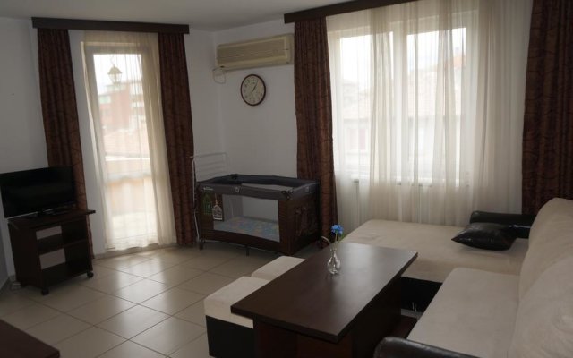 Lilia 2 Hotel