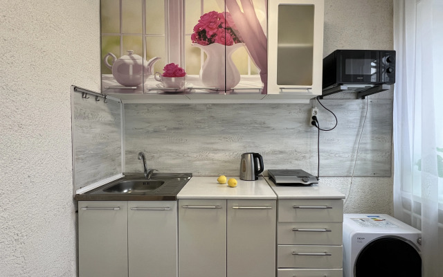 Апартаменты 1-ком Победы 23-5 Сахалин центр КакДома