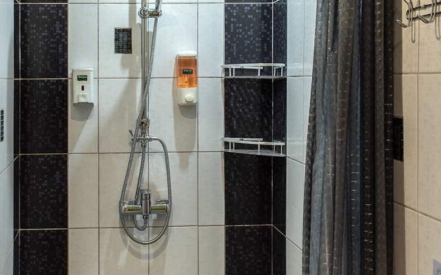 Komfort Chernikovka Mini hotel